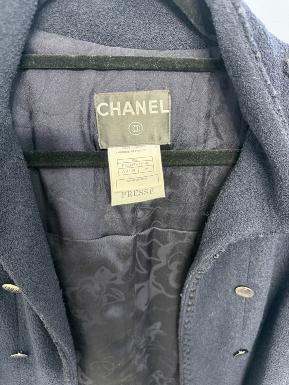 CHANEL Midnight Blue Press Sample Jacket, Size 38 - Picture 2 of 14